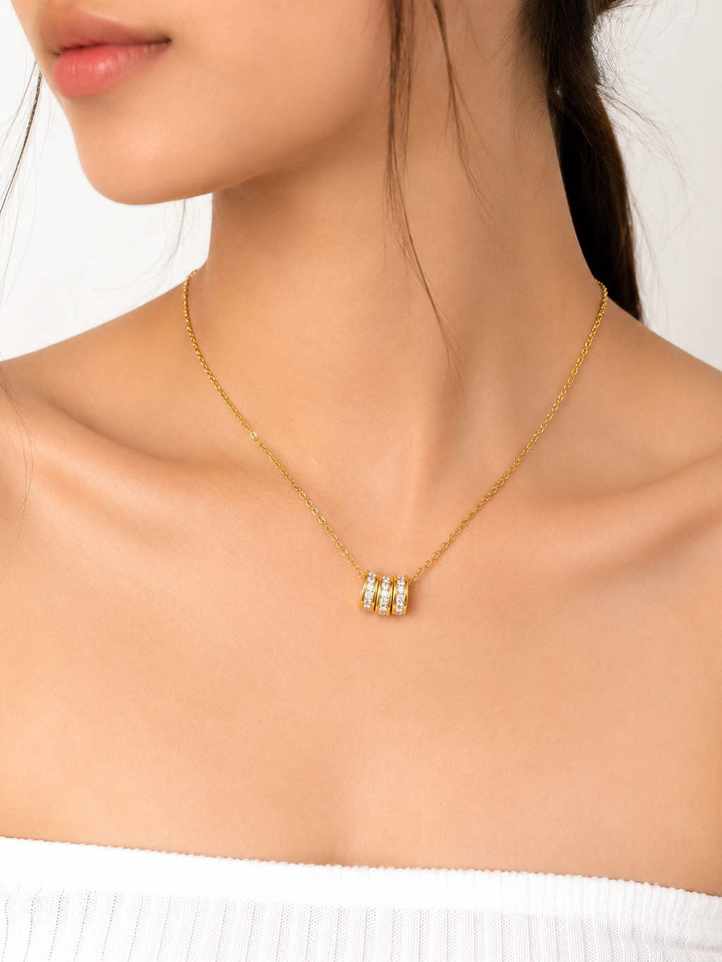 Stella Luxe Trinity Necklace