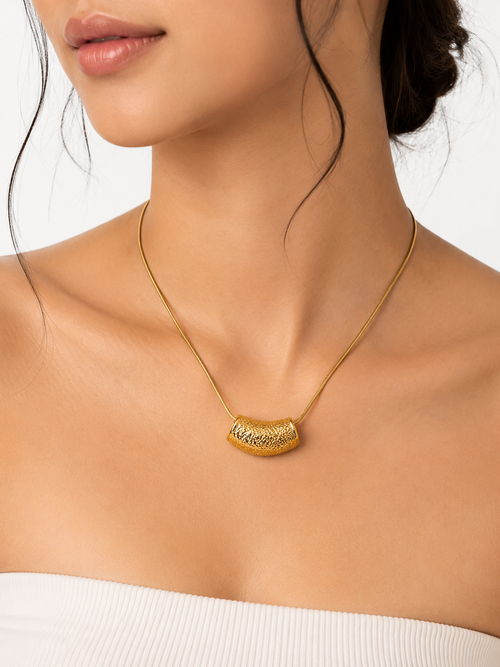 Aurum Arc Necklace