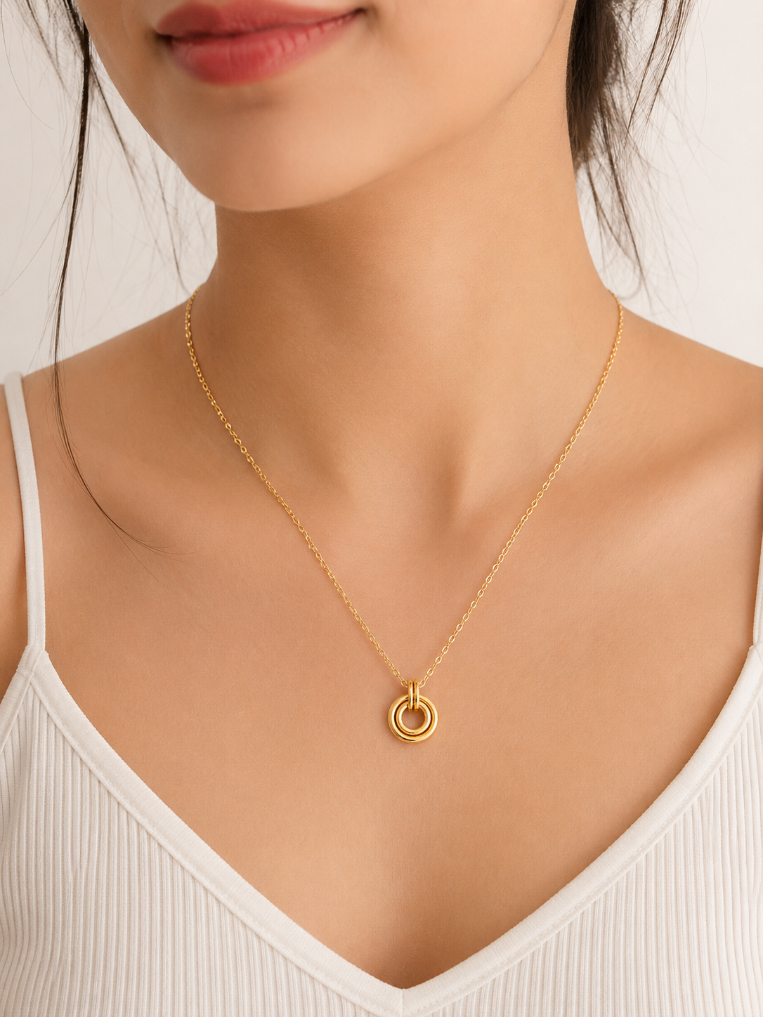 Eterna Orbit Necklace