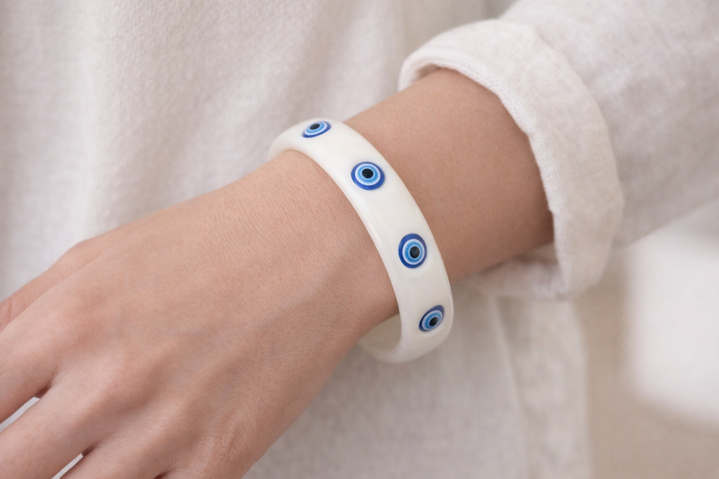 No Nazar Glass Bangle