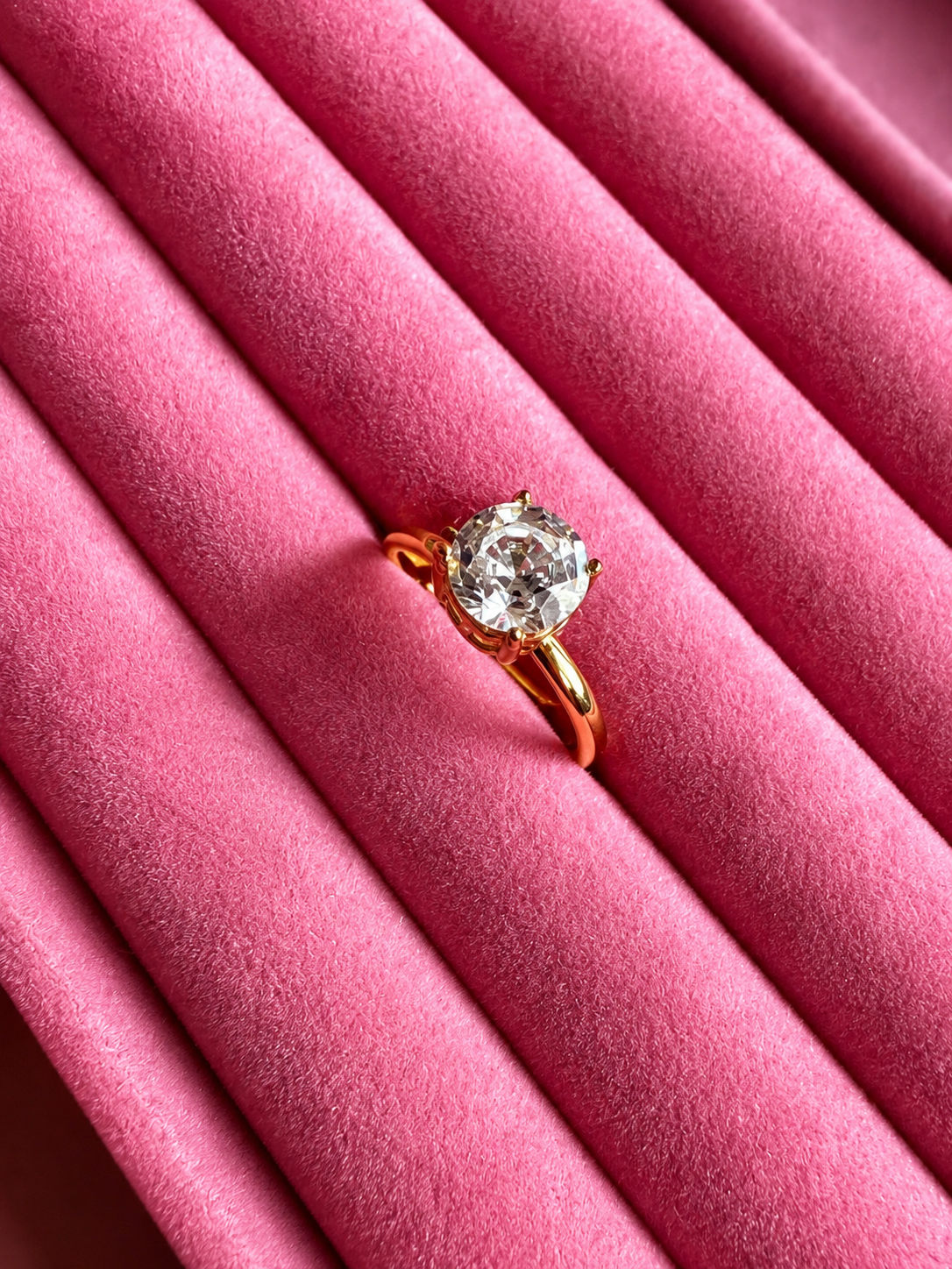 Elara Solitaire