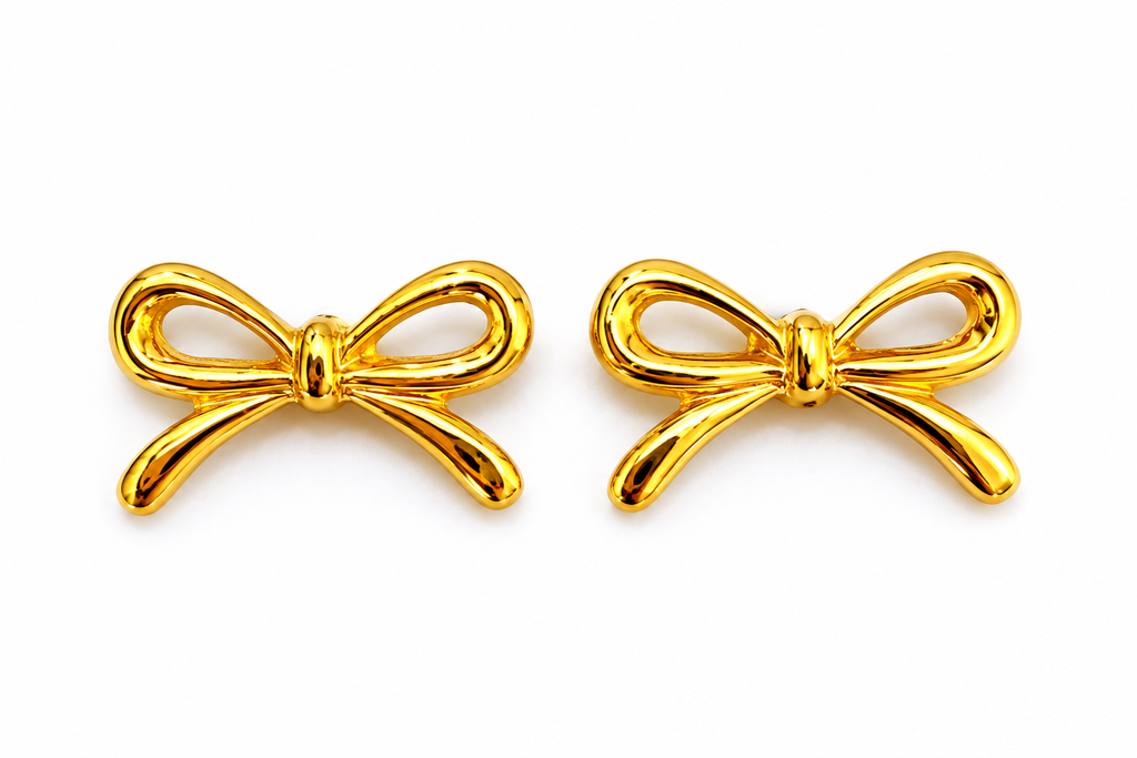Ribbon of Grace Studs