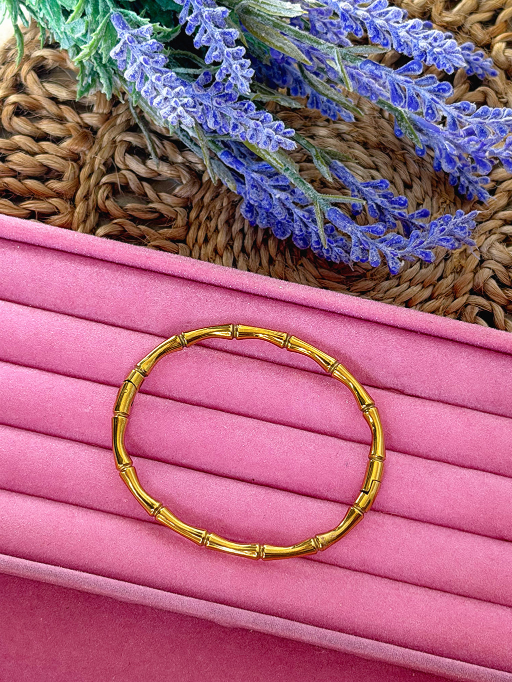 Divine Glow Kada Bracelet